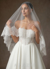 Two-Tier Scalloped Lace Evangeline Fingertip Veil diamond_white