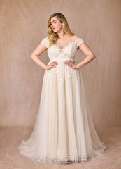 Azazie Cindy Wedding Dress Diamond White Champagne A-Line Illusion Off-The-Shouler Lace Tulle Dress diamond_white/champagne
