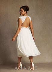 Azazie Lilly Wedding Dress Diamond White A-Line Lace Dress diamond_white