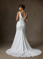 Azazie Hibiscus Diamond White Sheath Floral Jacquard Dress