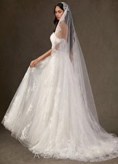 Lace Mantilla Juliette Cathedral Veil diamond_white