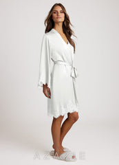 Signature Lace Satin Robes white