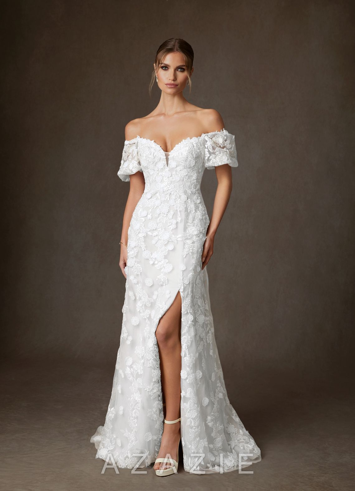 Azazie Vivienne Diamond White A-Line Sweetheart Lace Dress