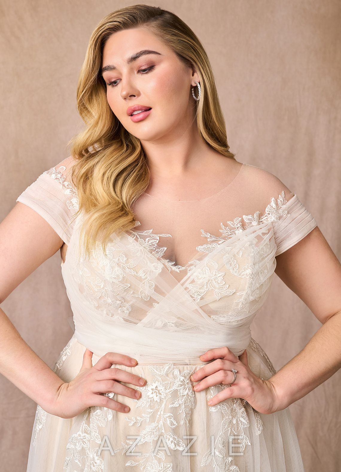 Azazie Cindy Wedding Dress Diamond White Champagne A-Line Illusion Off-The-Shouler Lace Tulle Dress diamond_white/champagne