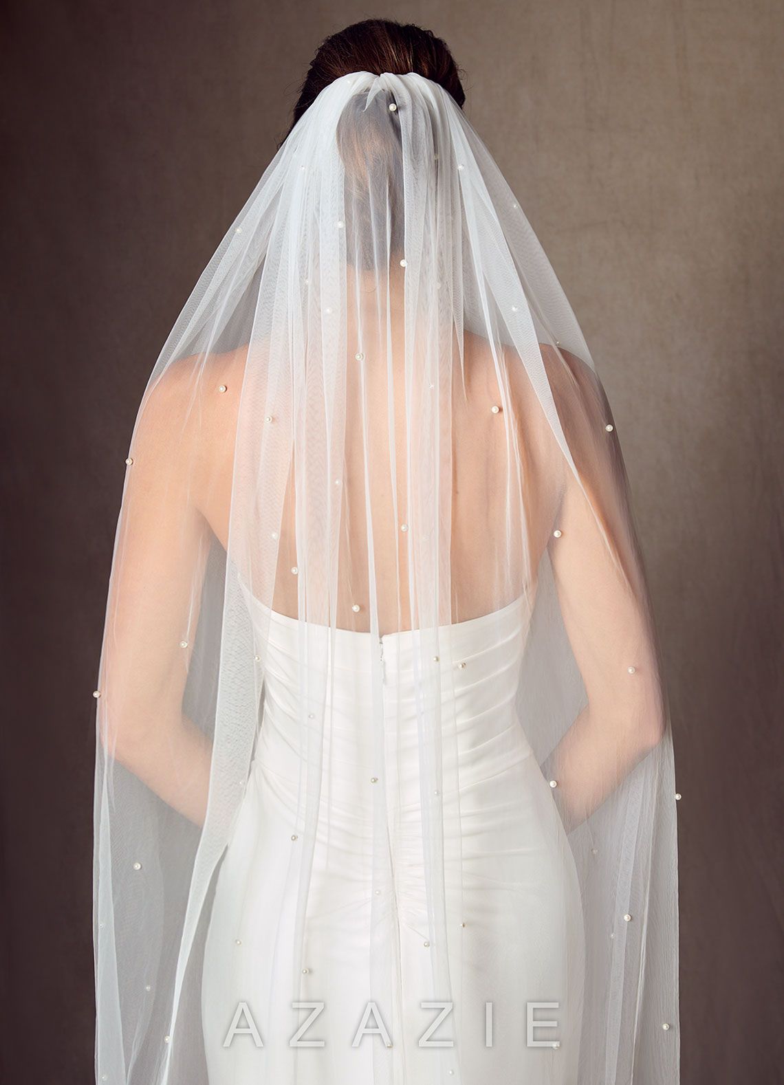 Jenna Pearl Waltz Length Veil  diamond_white