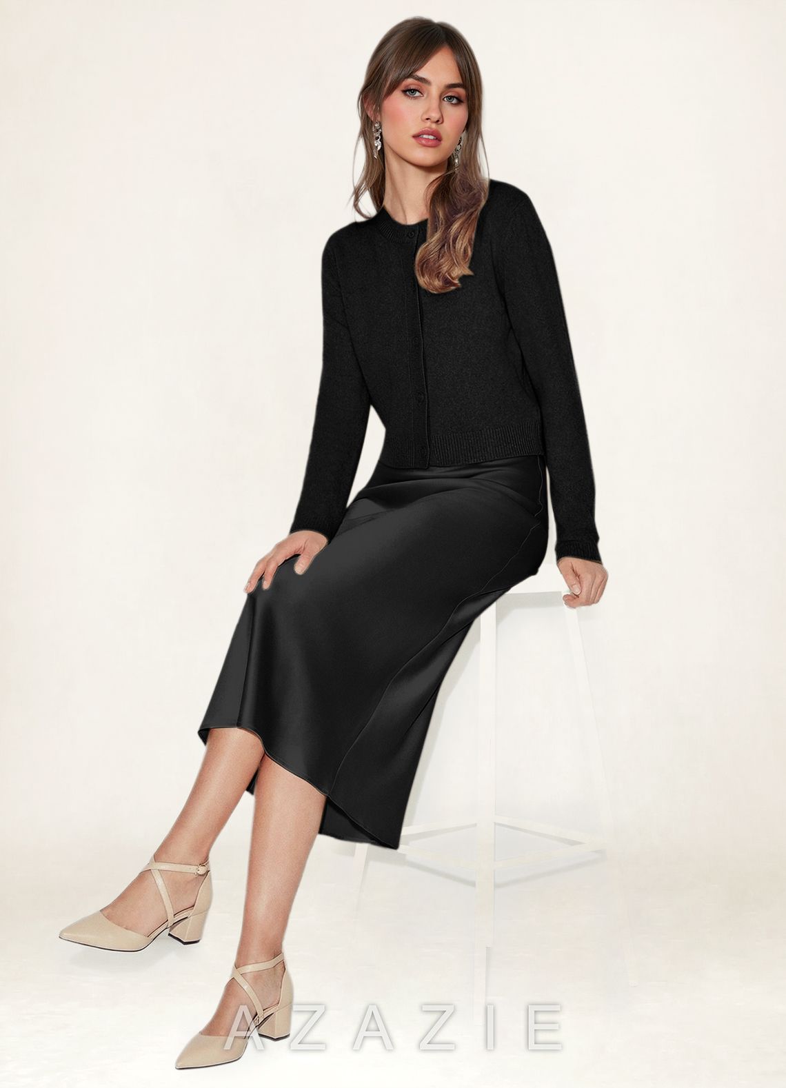 100% Cashmere Cropped Cardigan  black