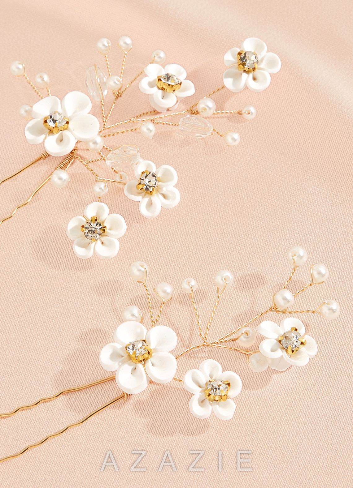 White Flower U-Shaped Hairpin Set  gold