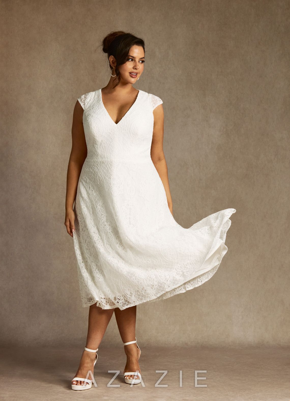 Azazie Lilly Wedding Dress Diamond White A-Line Lace Dress diamond_white