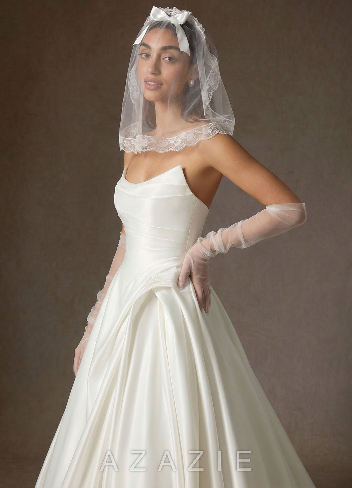 Vintage Floral Lace Birdcage Veil  diamond_white