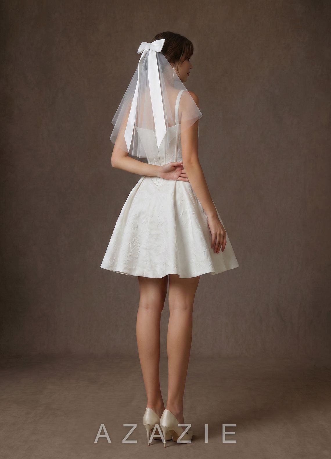 The Satin Bow Shoulder Veil  diamond_white
