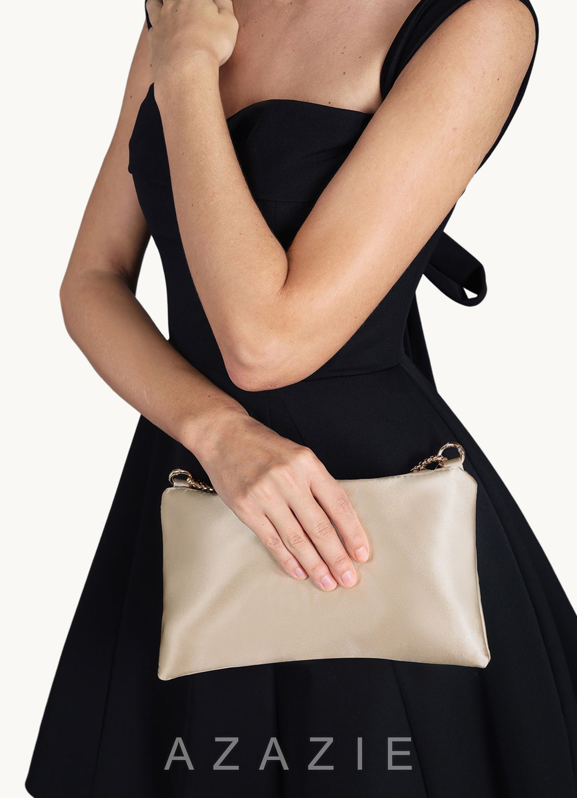 Metallic Chain Underarm Bag