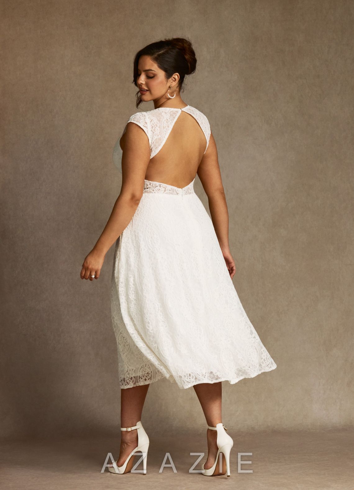 Azazie Lilly Wedding Dress Diamond White A-Line Lace Dress diamond_white