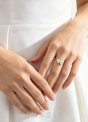 Double Pear Zirconia Ring  gold