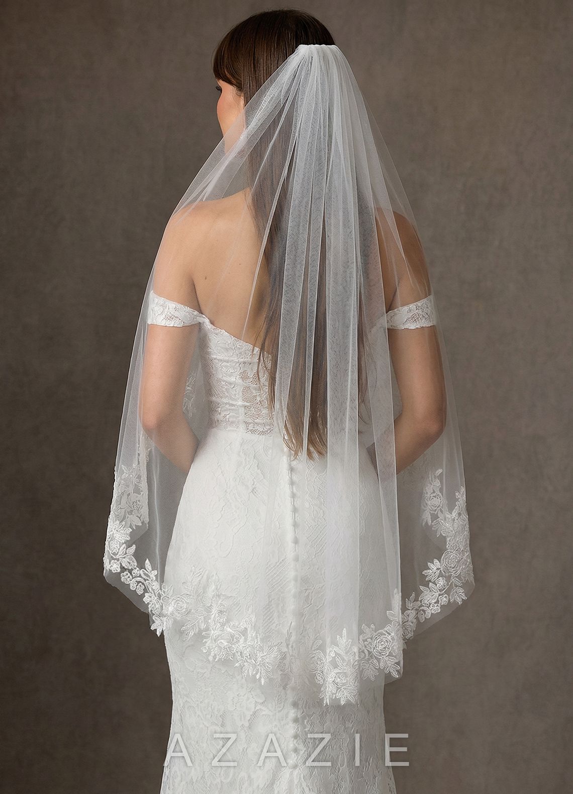 Grace Floral Lace Fingertip Veil  diamond_white