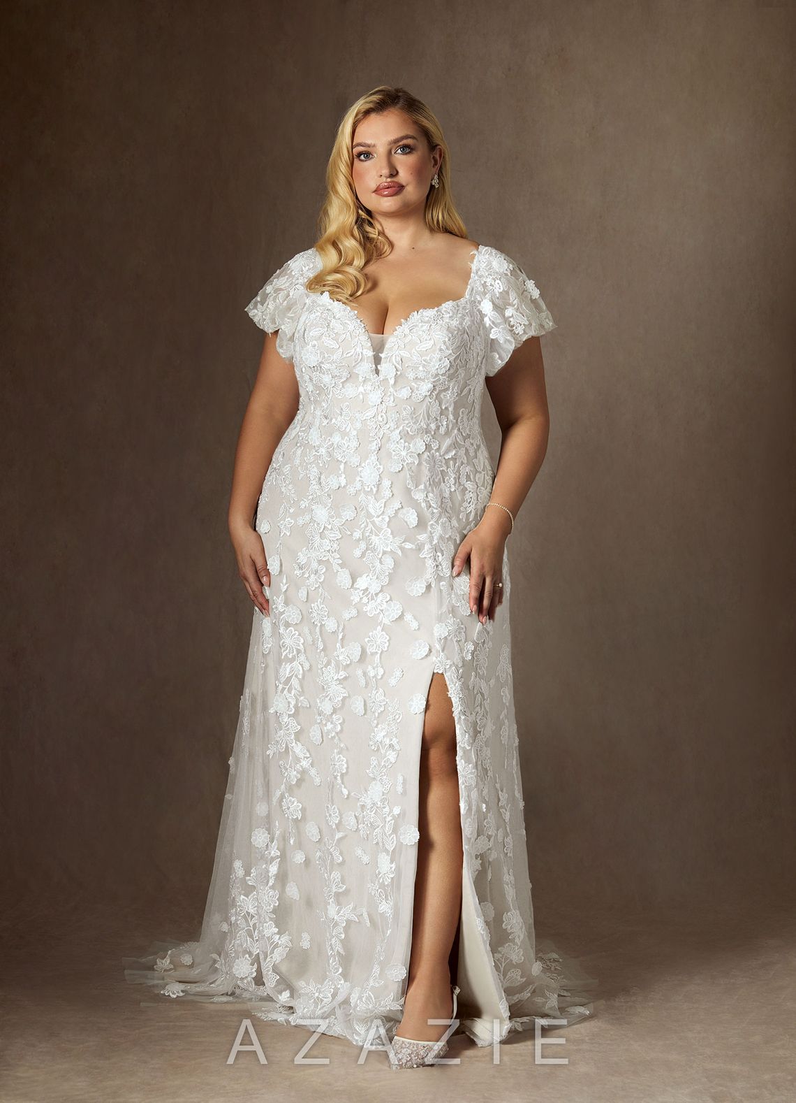 Azazie Vivienne Diamond White A-Line Sweetheart Lace Dress diamond_white