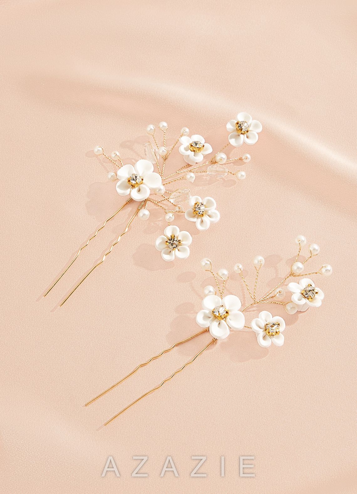 White Flower U-Shaped Hairpin Set  gold