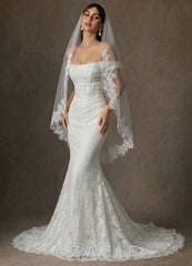Grace Floral Lace Fingertip Veil  diamond_white
