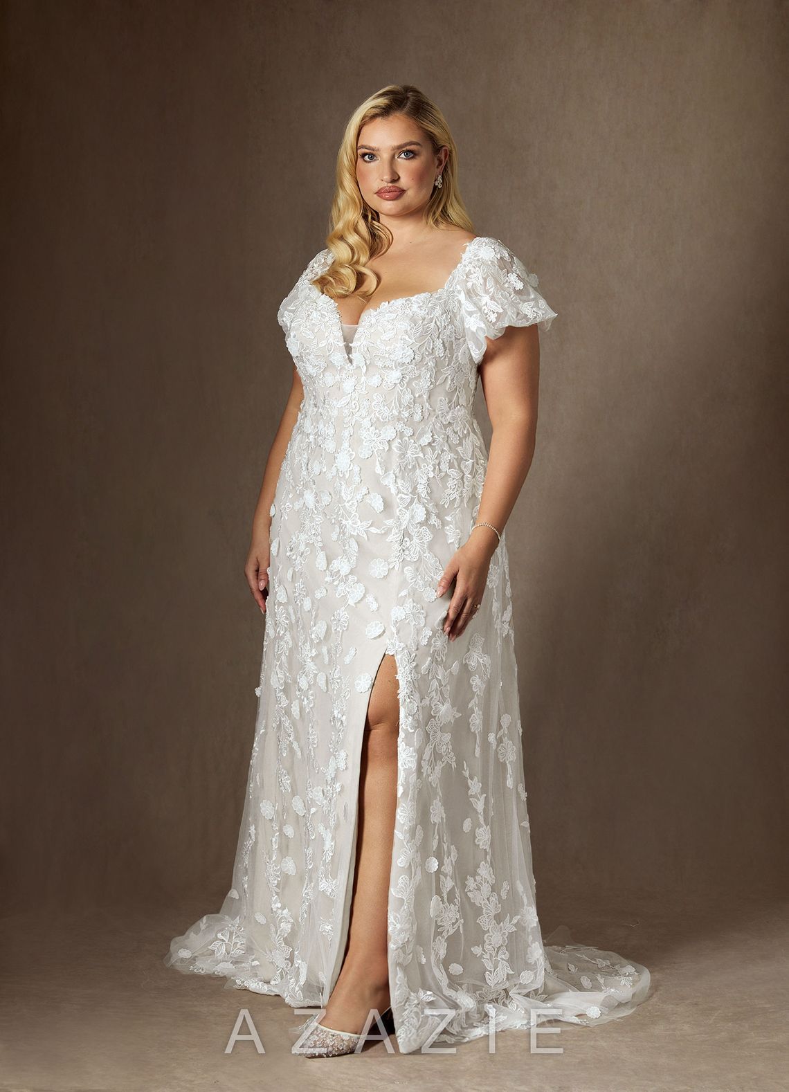 Azazie Vivienne Diamond White A-Line Sweetheart Lace Dress diamond_white