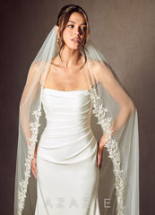 Cordelia Flower Lace Chapel Length Veil  cream