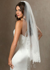 Embroidered Floral Lace Hem Fingertip Length Veil  diamond_white