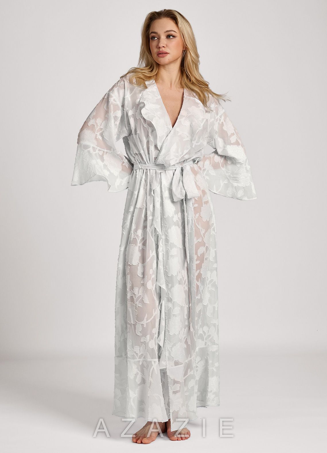 Floral Jacquard Ruffle Long Robe  white