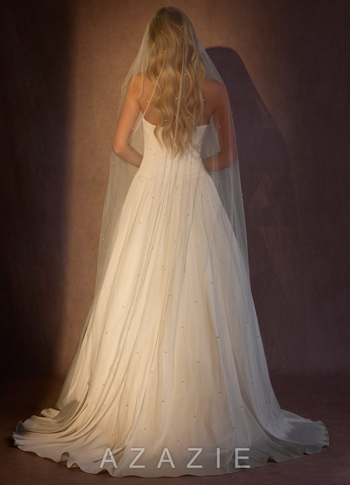 Jenna Pearl Chapel Veil