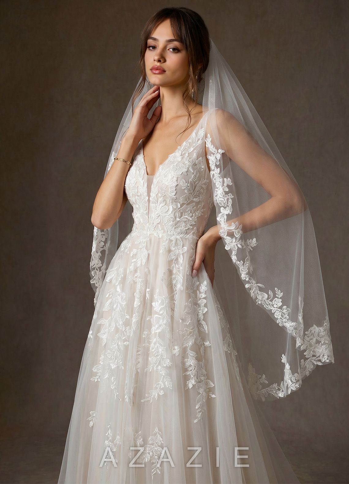 Cora Eileen Lace Floral Applique Fingertip Veil  diamond_white