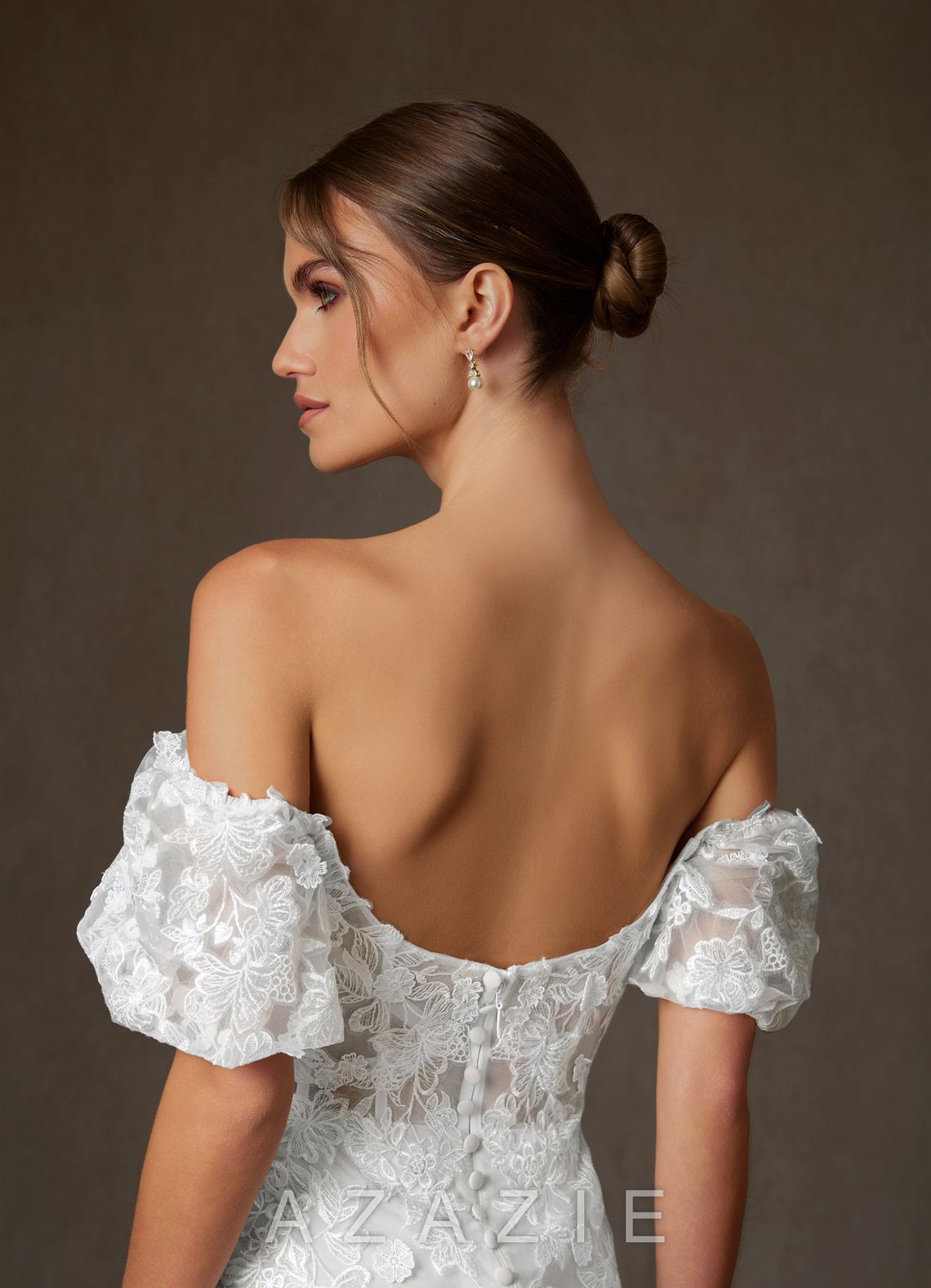 Azazie Vivienne Diamond White A-Line Sweetheart Lace Dress diamond_white