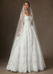 The French Vintage Wheat Lace Chapel Veil with Metal Comb  diamond_white
