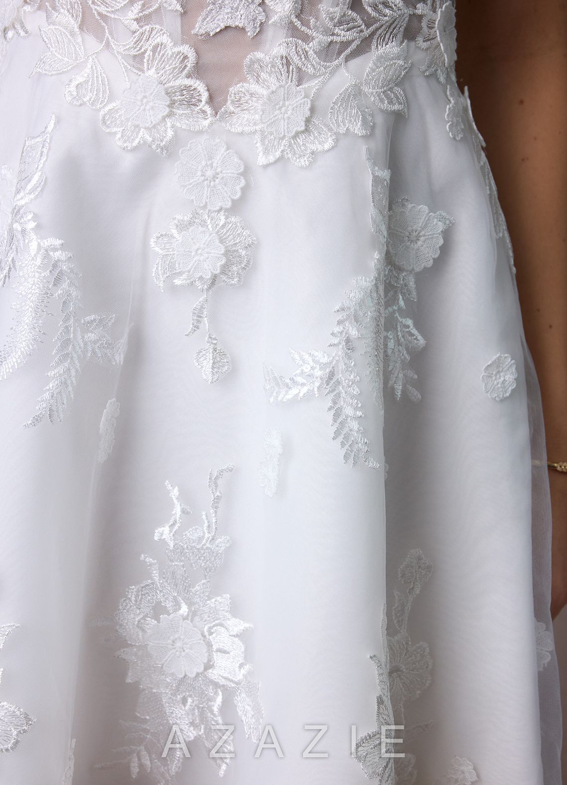 Azazie Darcy Diamond White A-Line Lace Dress