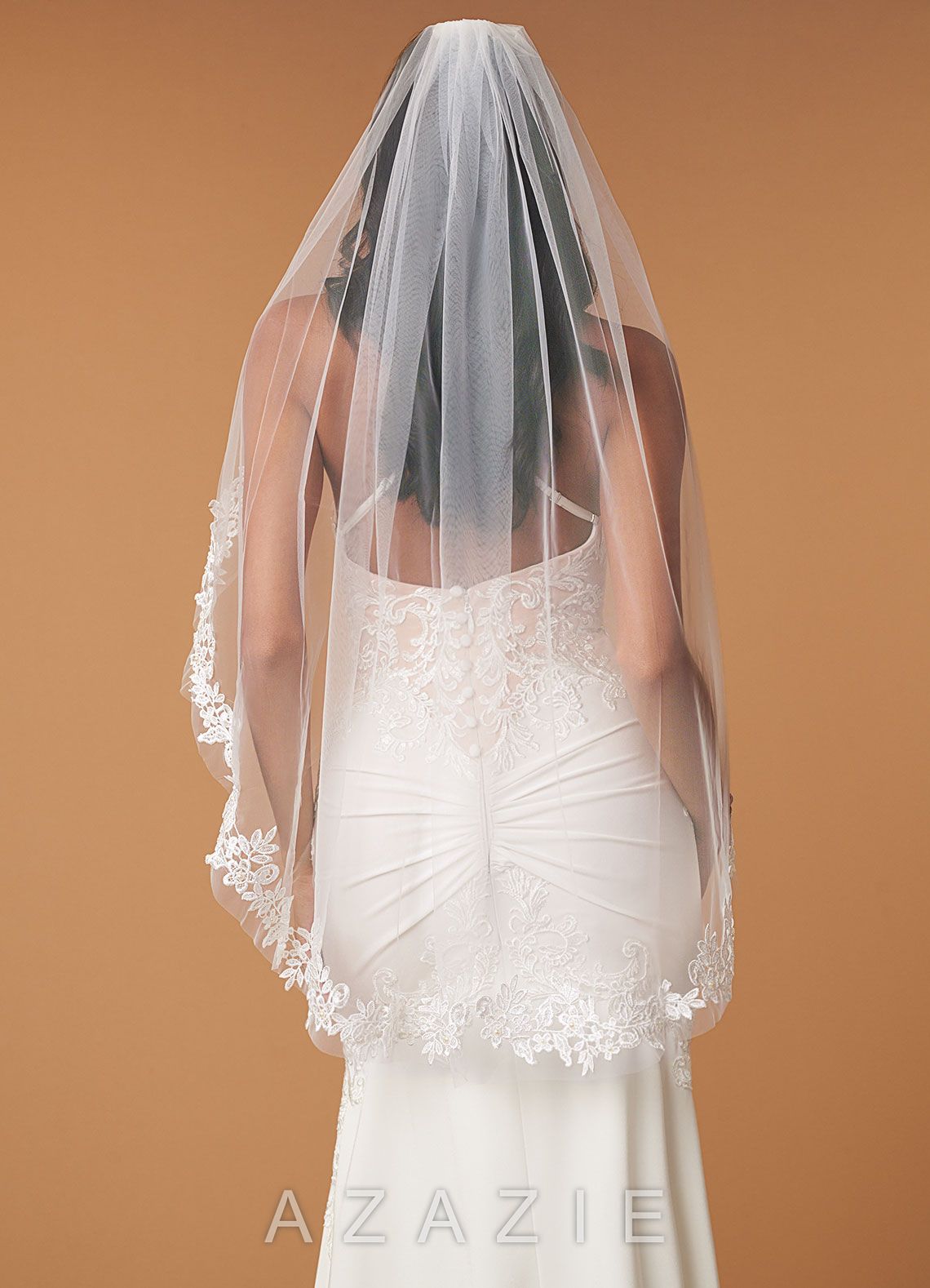 Cordelia Floral Lace Hip Length Veil