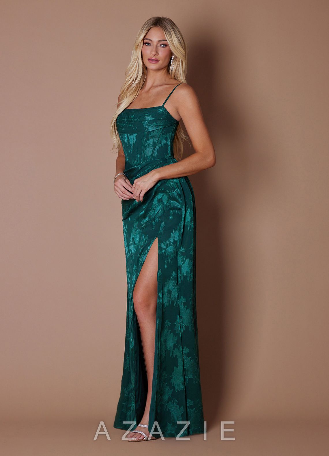 Lea {color} Maxi Dress  sp_dark_emerald_#de134232