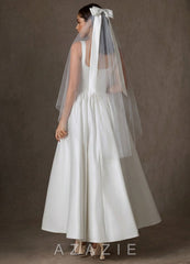 Satin Bow Hip Length Veil with Blusher