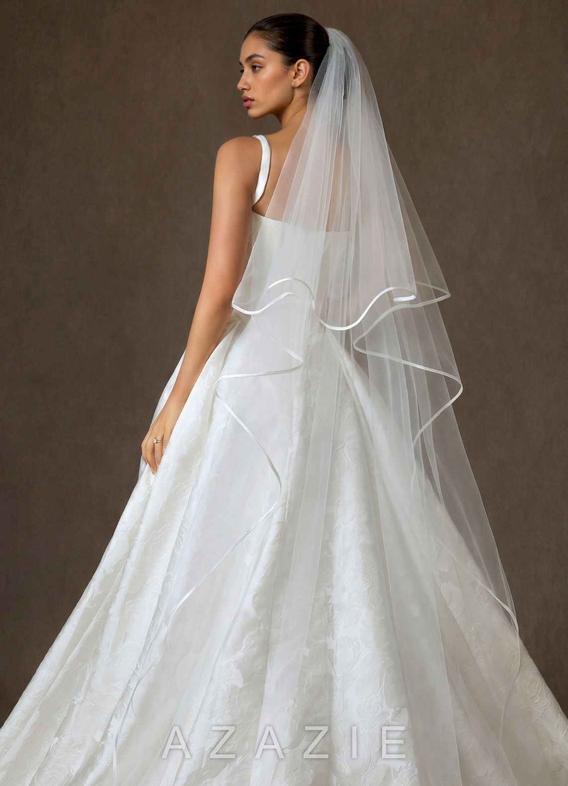 Coiled Serenity Chapel Veil  diamond_white