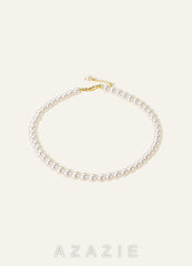 Classic Pearl Necklace  white