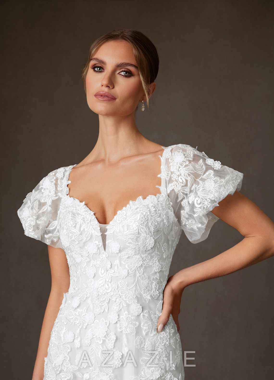 Azazie Vivienne Diamond White A-Line Sweetheart Lace Dress diamond_white