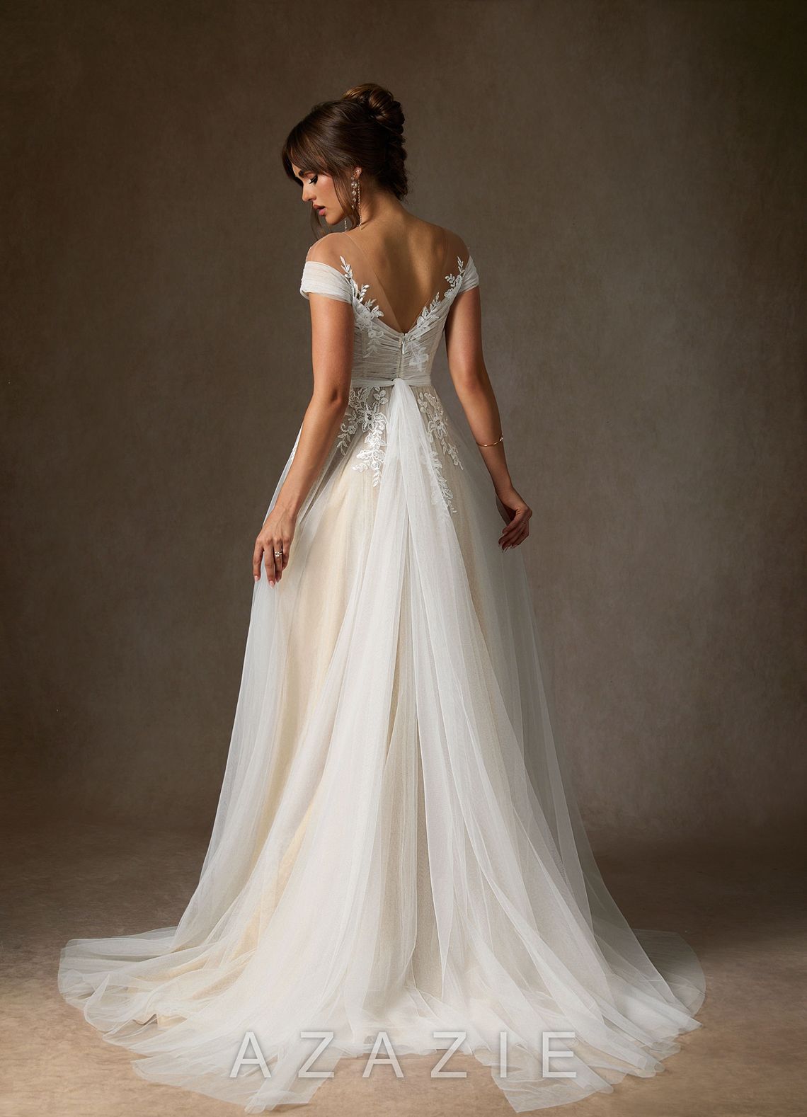 Azazie Cindy Wedding Dress Diamond White Champagne A-Line Illusion Off-The-Shouler Lace Tulle Dress diamond_white/champagne