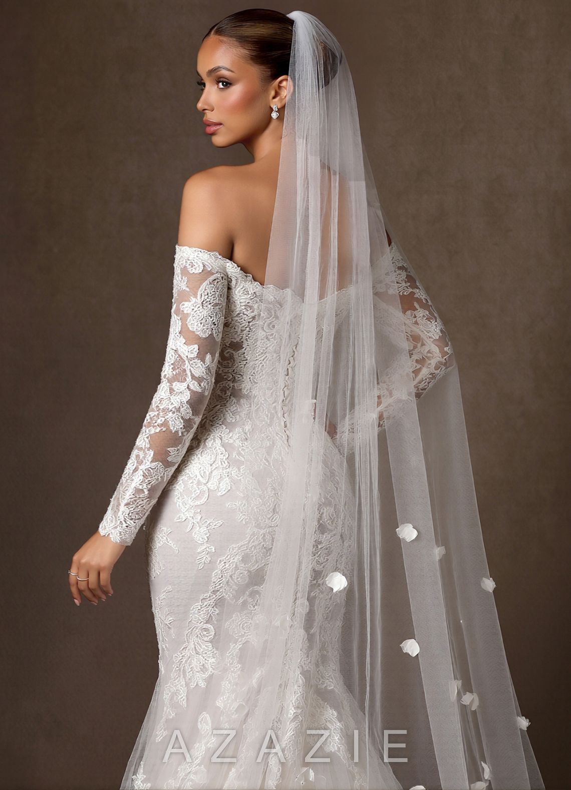 Enchanted Bloom Tulle Chapel Veil